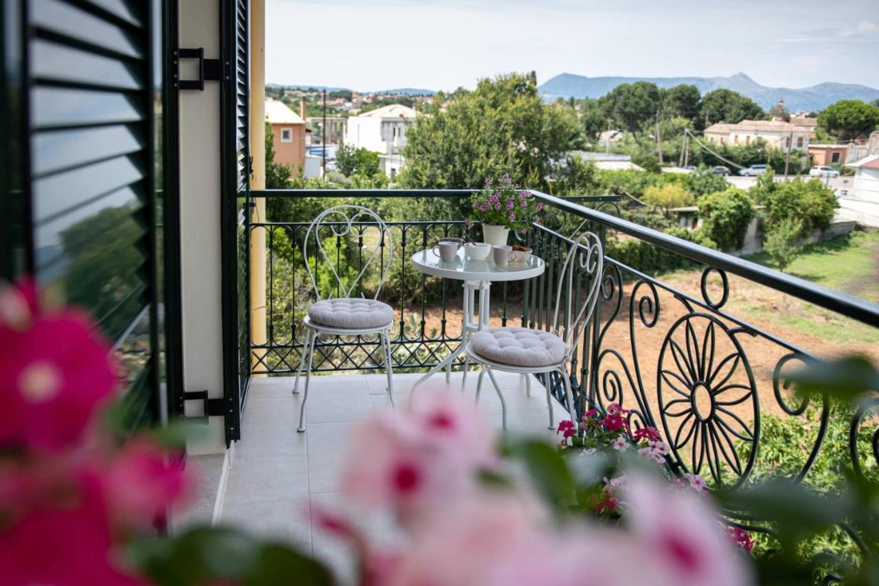 Nostalgia Corfu Town Apartments Buitenkant foto